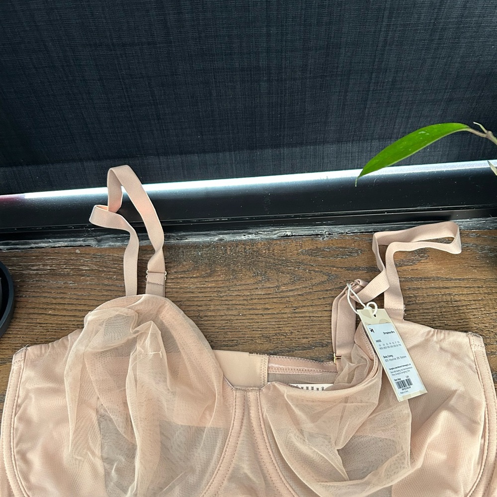 NWT Elegant Nude Mesh Bralette